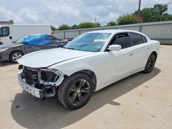 2016 DODGE CHARGER SXT