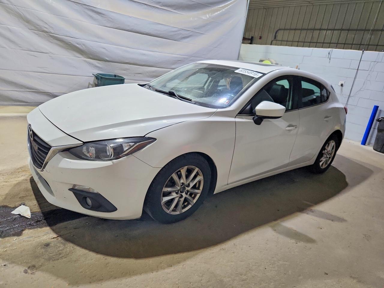 2015 MAZDA 3