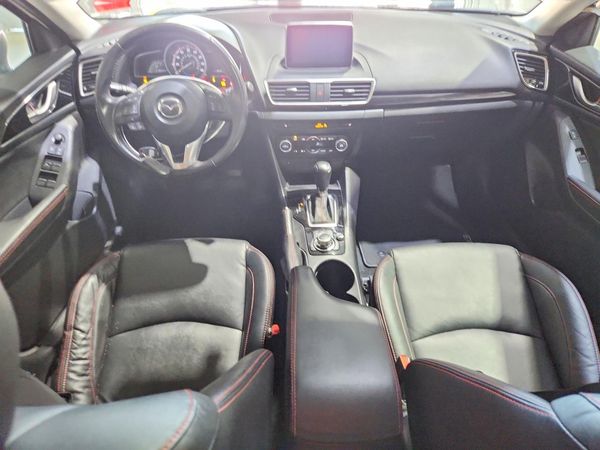 2015 MAZDA 3