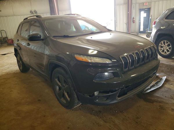 2016 JEEP CHEROKEE LATITUDE 4X4
