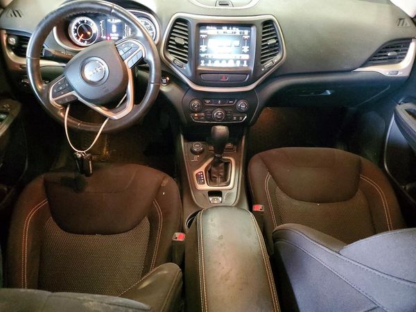 2016 JEEP CHEROKEE LATITUDE 4X4