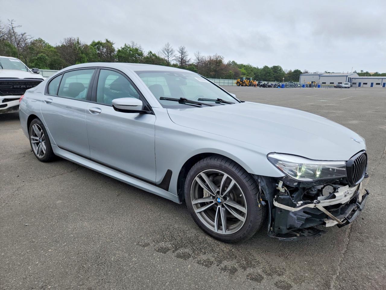 2018 BMW 740 xDrive