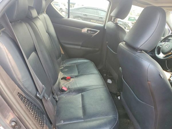 2012 LEXUS CT 200h