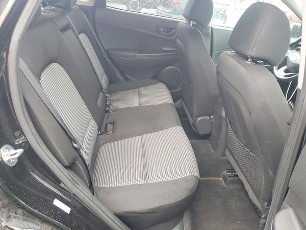 2021 HYUNDAI KONA SEL