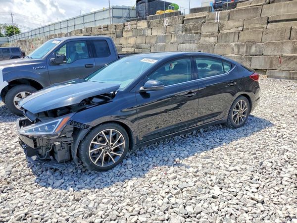 2019 HYUNDAI ELANTRA