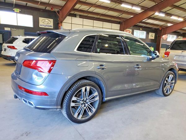 2018 AUDI SQ5 quattro Premium Plus
