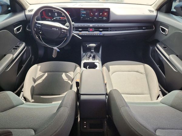 2025 KIA K4 LX, LXS