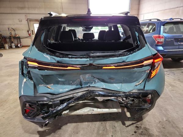 2025 KIA SELTOS S, X-Line