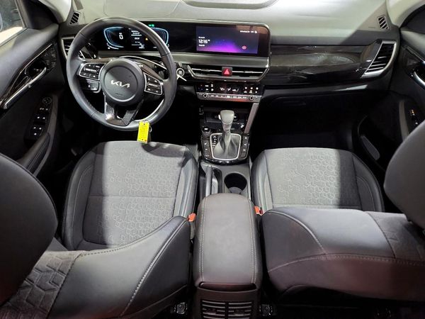 2025 KIA SELTOS S, X-Line
