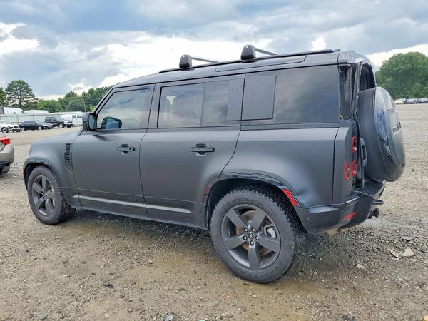 2025 LAND ROVER DEFENDER 110 X-Dynamic SE