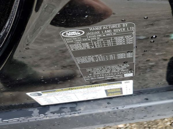 2025 LAND ROVER DEFENDER 110 X-Dynamic SE
