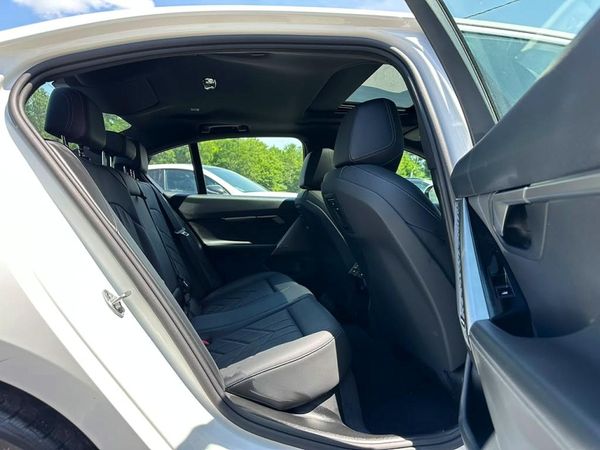 2026 BMW 530