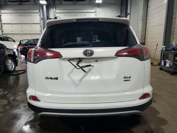 2016 TOYOTA RAV4 XLE (M Grade)