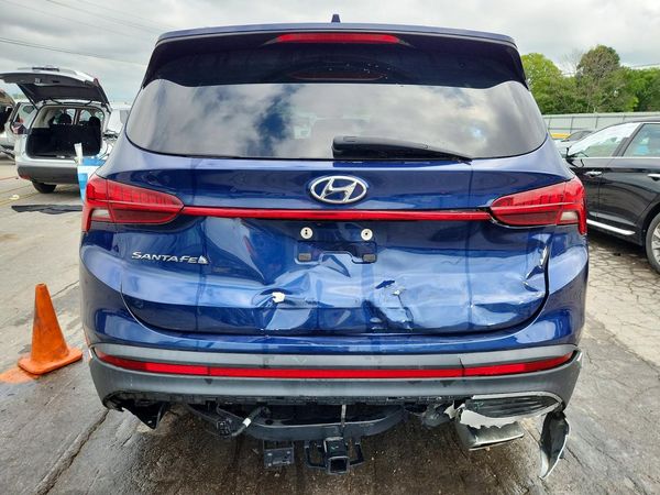 2022 HYUNDAI SANTA FE SEL w/ Premium Pkg