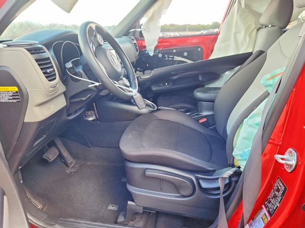 2019 KIA SOUL Base