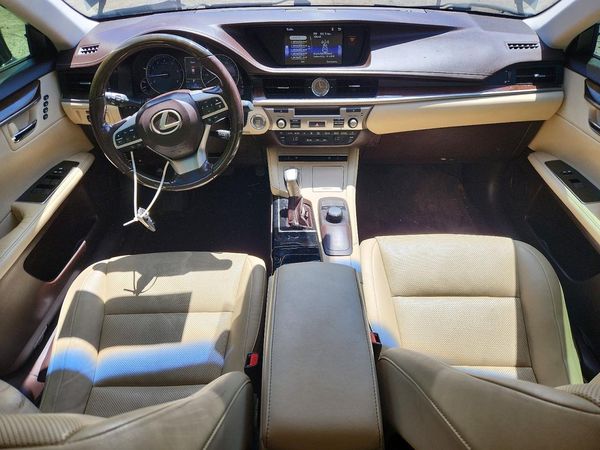 2017 LEXUS ES 350