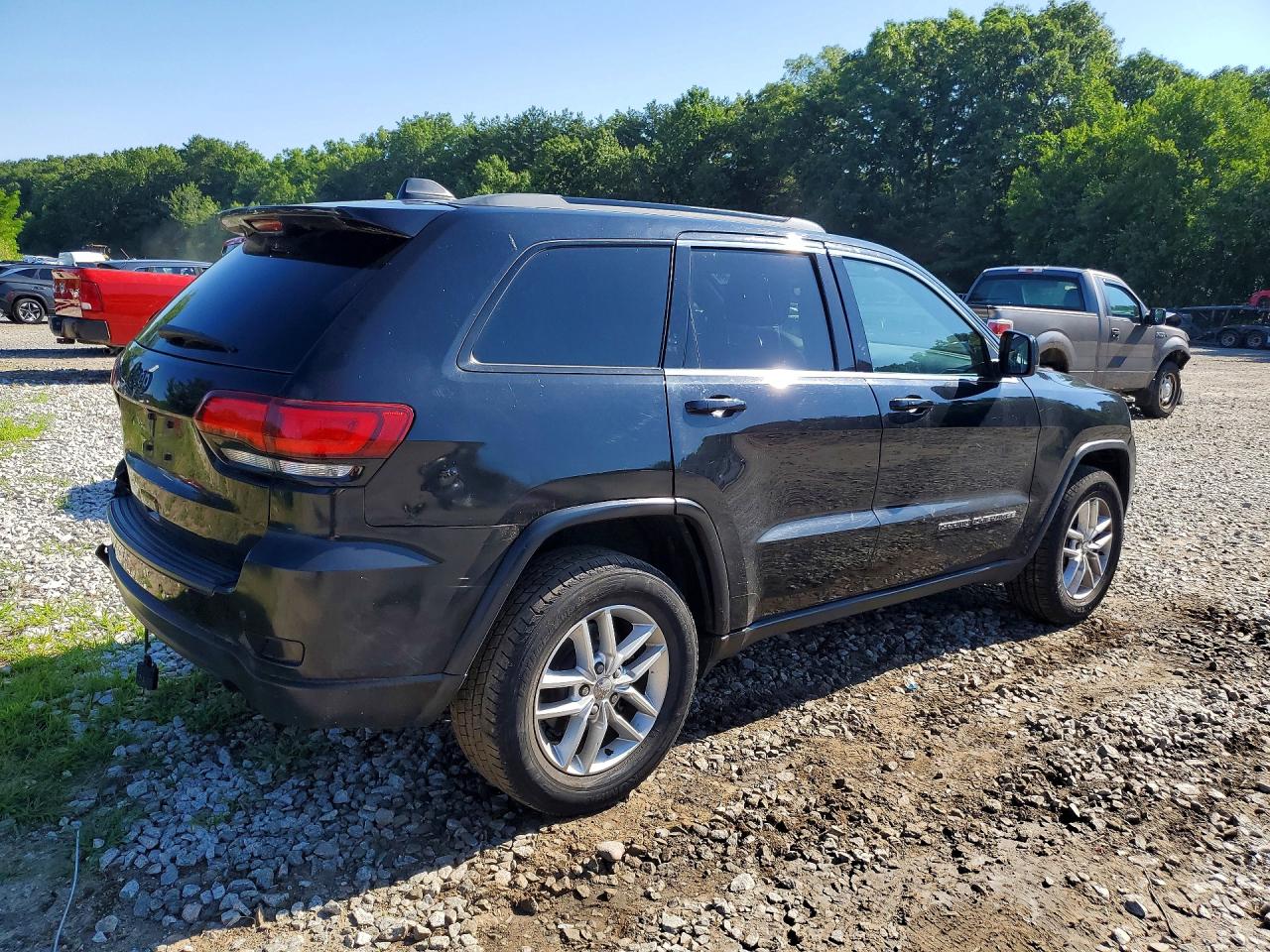 2019 JEEP GRAND CHEROKEE LAREDO 4X2