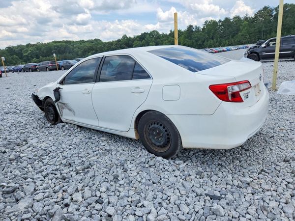 2013 TOYOTA CAMRY