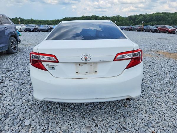 2013 TOYOTA CAMRY