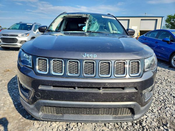 2017 JEEP COMPASS LATITUDE 4X2