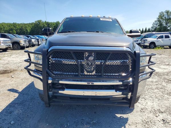 2018 RAM 2500 ST