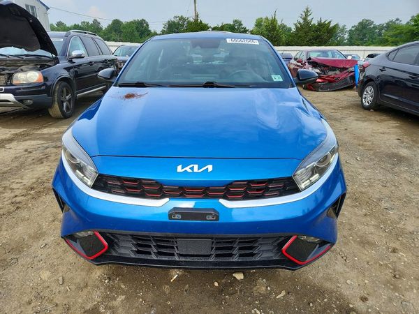 2022 KIA FORTE GT Line