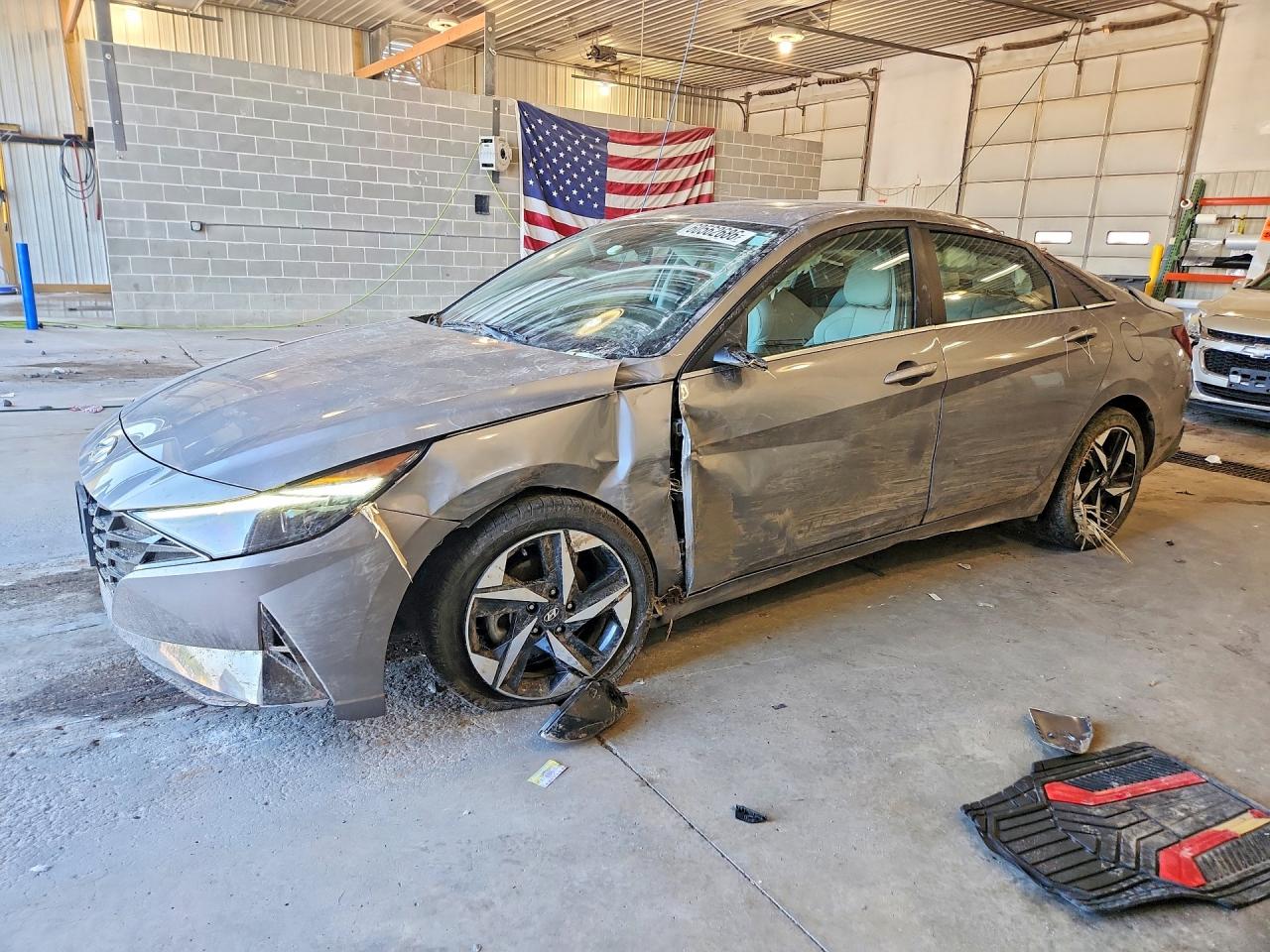 2023 HYUNDAI ELANTRA