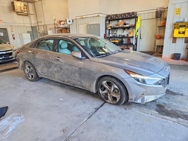 2023 HYUNDAI ELANTRA