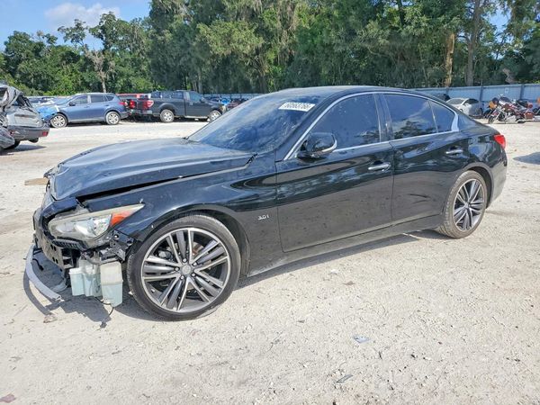 2016 INFINITI Q50