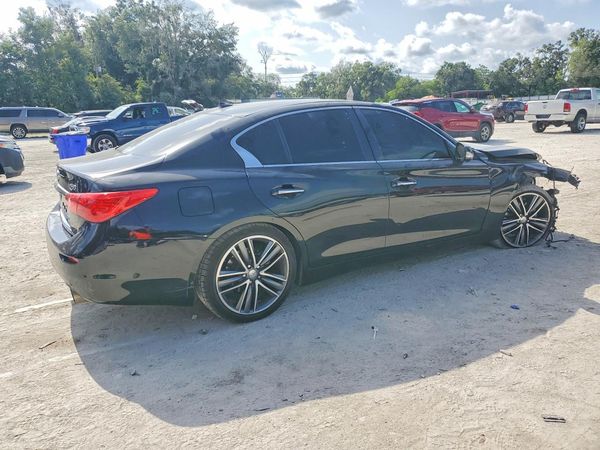 2016 INFINITI Q50