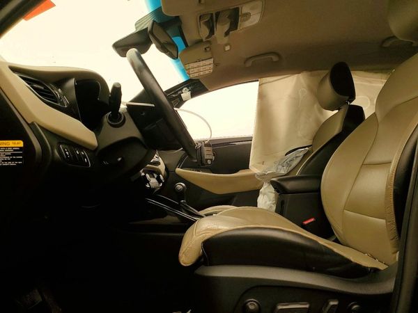 2015 KIA RONDO GLS(Middle grade)