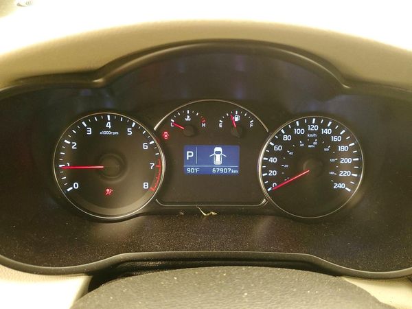 2015 KIA RONDO GLS(Middle grade)
