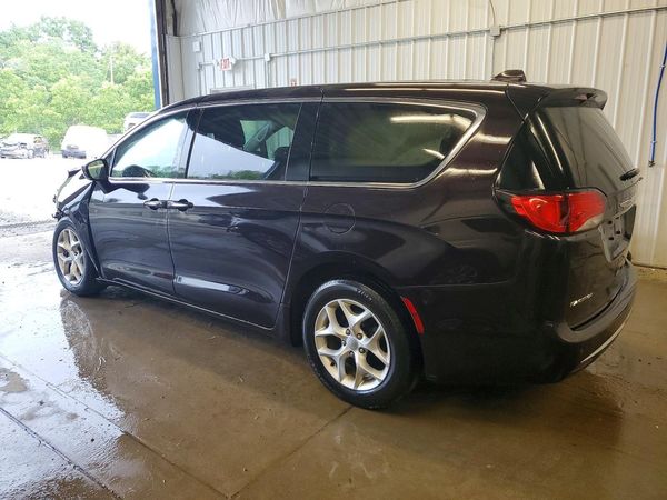 2019 CHRYSLER PACIFICA