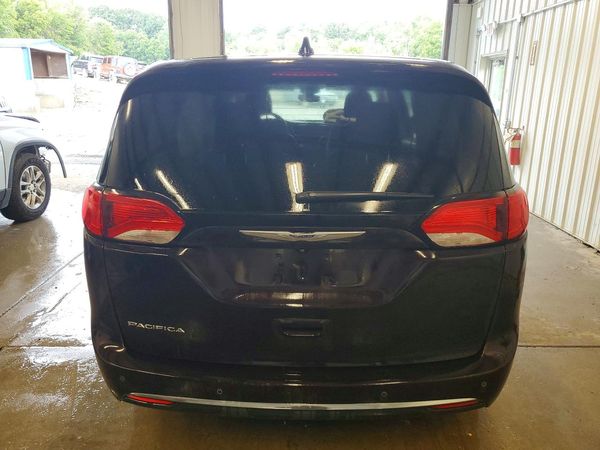2019 CHRYSLER PACIFICA