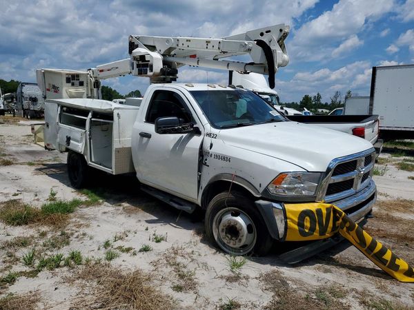 2016 RAM 5500 REG CAB CHASSIS