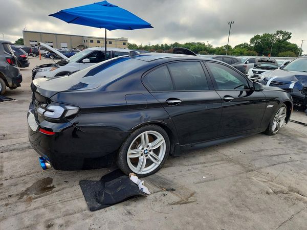 2016 BMW 550