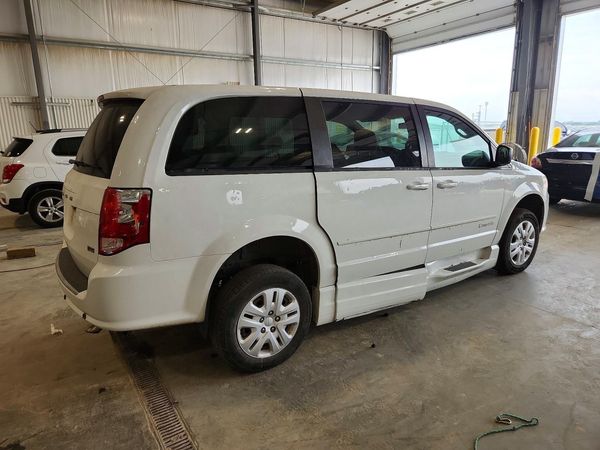 2015 DODGE GRAND CARAVAN SE