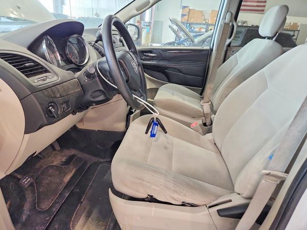 2015 DODGE GRAND CARAVAN SE