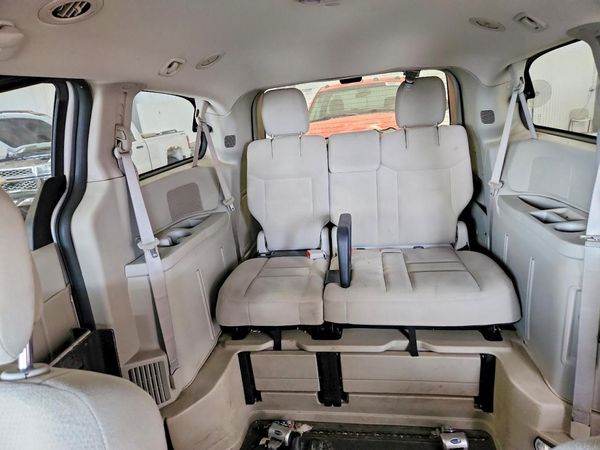2015 DODGE GRAND CARAVAN SE