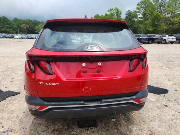 2023 HYUNDAI TUCSON SE
