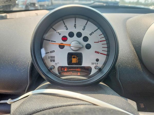 2012 MINI COOPER
