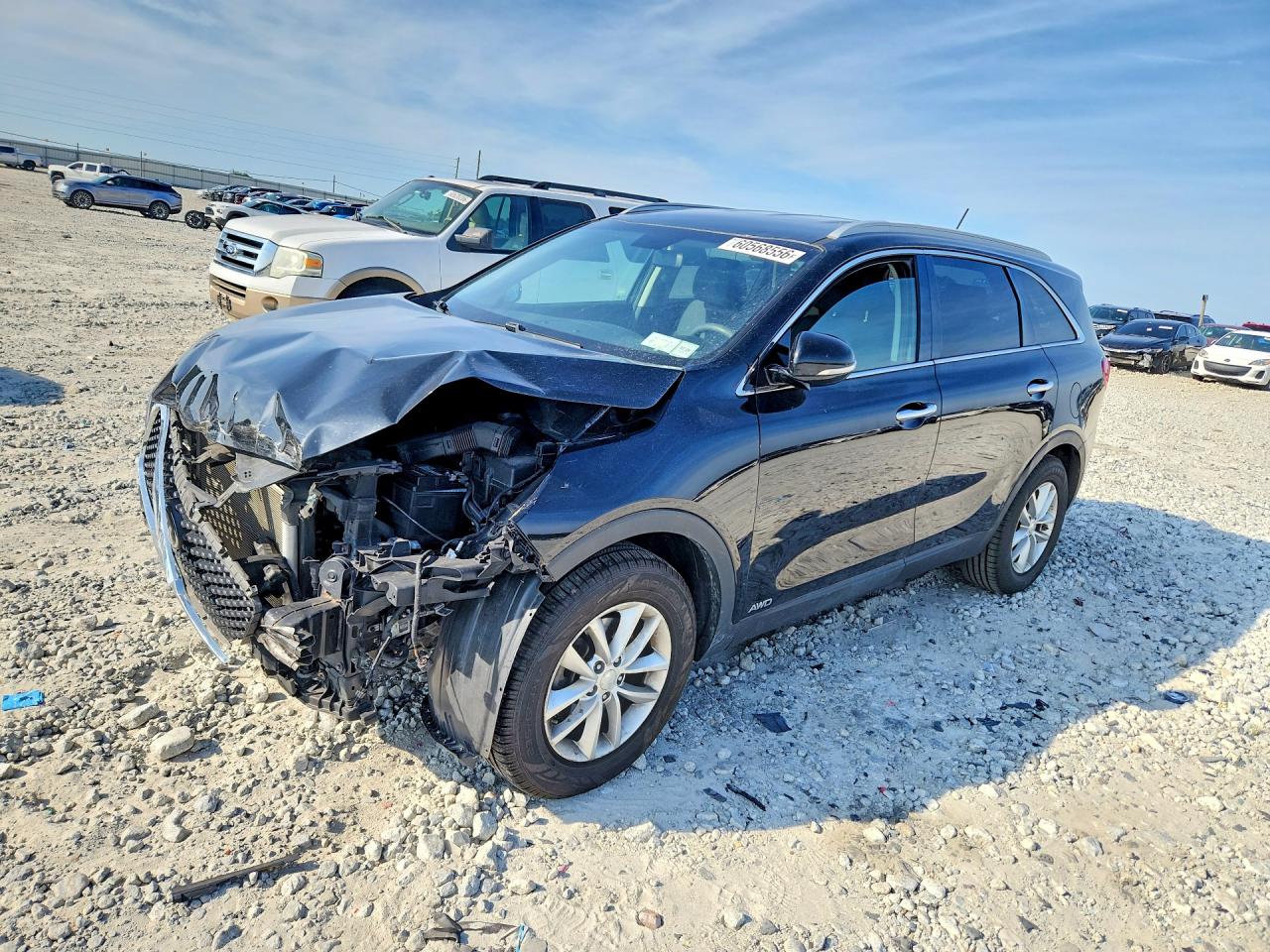 2017 KIA SORENTO L, LX