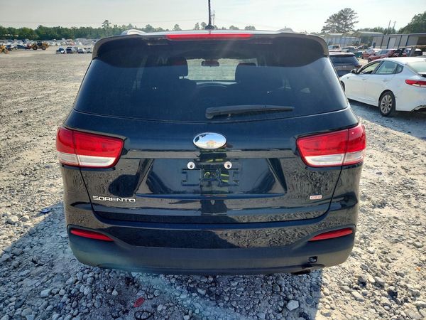 2017 KIA SORENTO L, LX