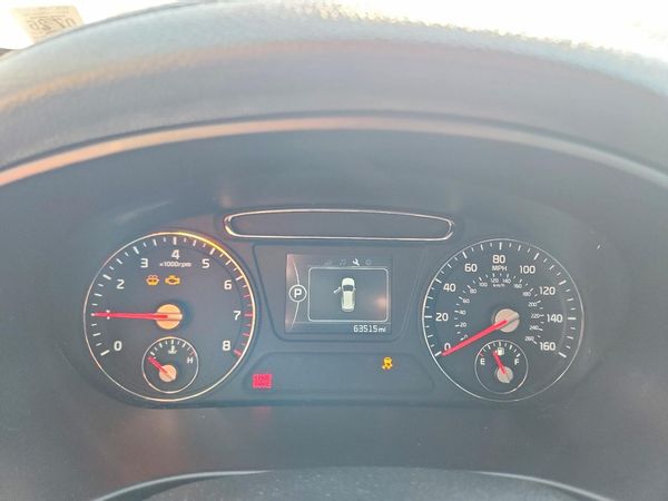 2017 KIA SORENTO L, LX