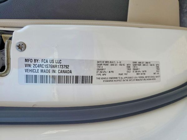 2022 CHRYSLER PACIFICA Limited