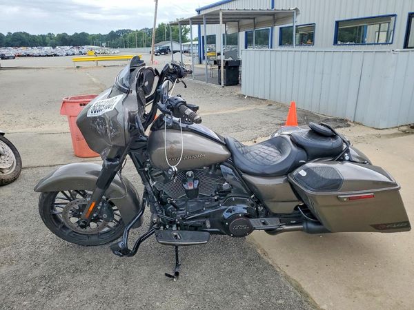 2021 HARLEY-DAVIDSON FLSE