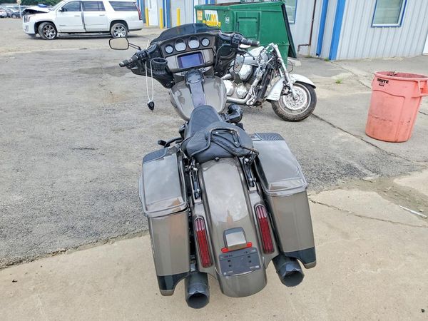 2021 HARLEY-DAVIDSON FLSE