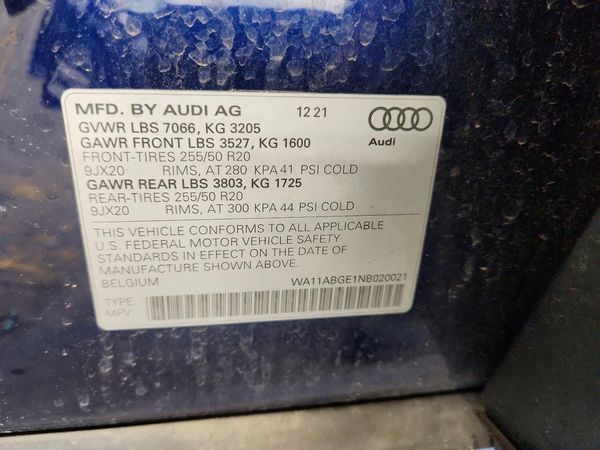 2022 AUDI E-TRON quattro Premium