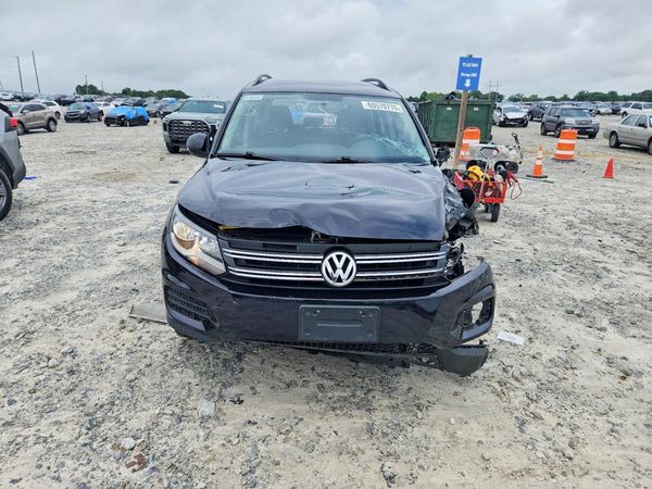 2017 VOLKSWAGEN TIGUAN
