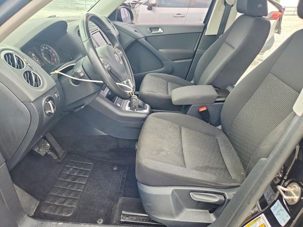 2017 VOLKSWAGEN TIGUAN